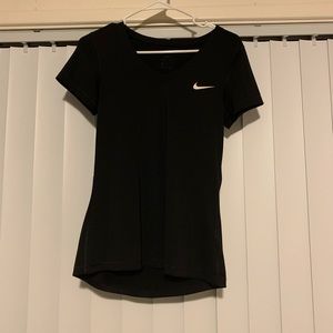 NIKE dry fit tee